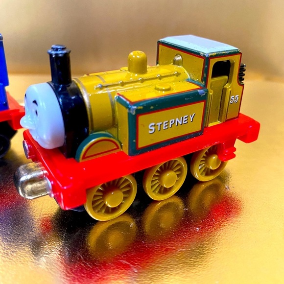 THOMAS AND FRIENDS DIE CAST VTG 2008 STEPNEY #55 & SIR HANDEL #3 & 2002 TREVOR - Picture 4 of 16